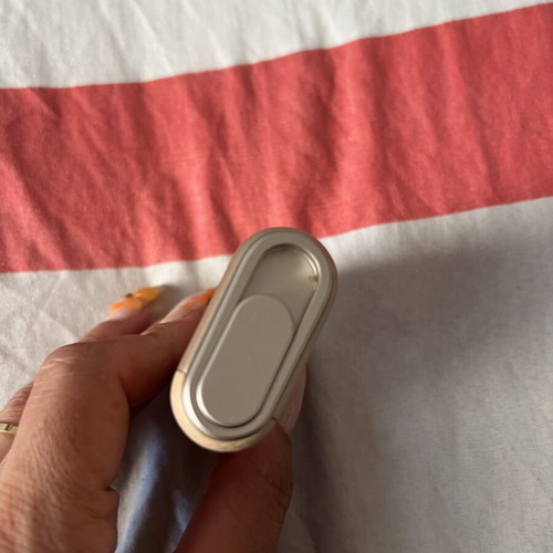 Glo electronic device like new