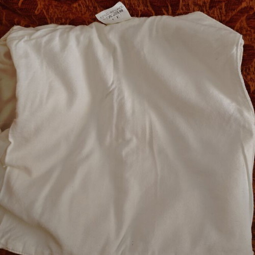 Le Baron baby sleeveless vest size 1, white