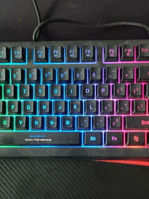 Marvo K607 Gaming Tenkeyless Keyboard used with RGB lighting