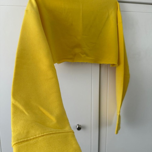 Long-sleeve crop top Harlem 1991 yellow like new from H&M