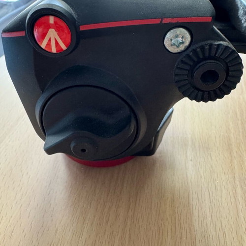 Manfroto head in excellent condition