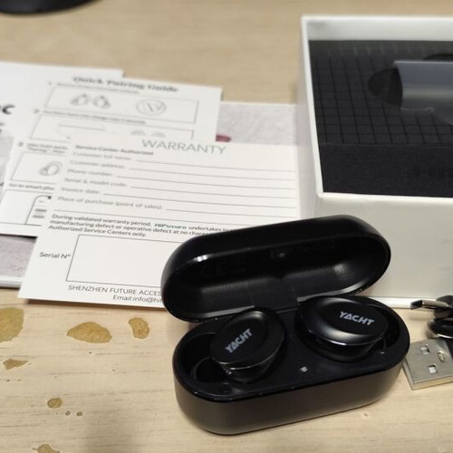 HiFuture Yacht Bluetooth earbuds used, black
