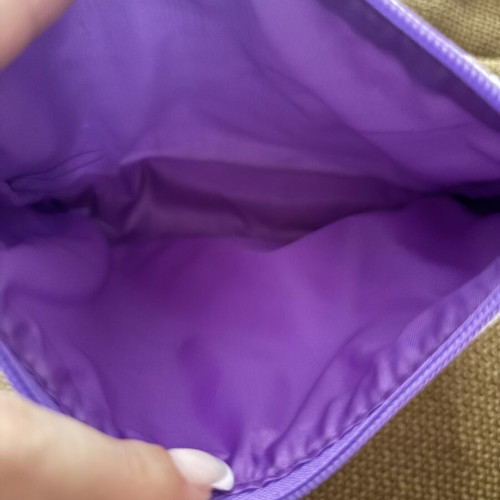 Clinique pouch new