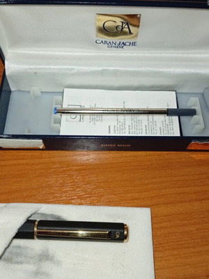 Στυλό Caran d'Ache με κασετίνα