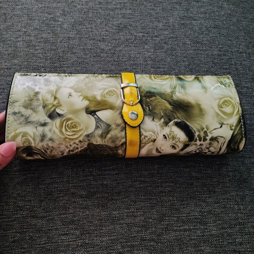 Clutch bag with chain strap, black and yellow