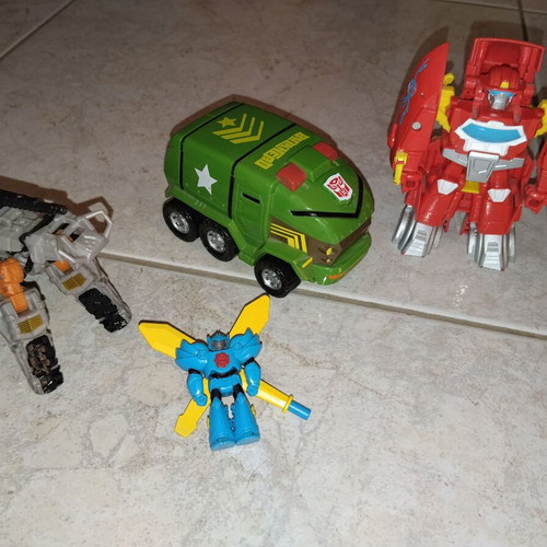 Transformers figures used, pack