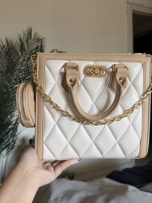 Aldo quilted handheld and shoulder bag like new, nude beige with gold details