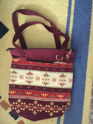 Shoulder bag new in excellent condition