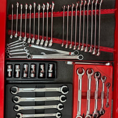 Snapon hand tools like new, inches and metric