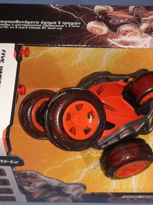 Five Wheel Stunt remote control car new
