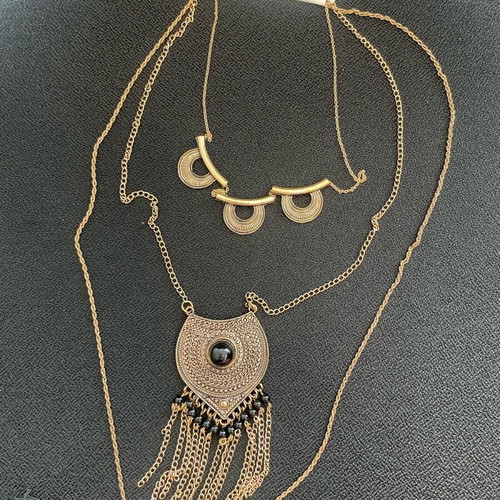 Ethnic 3 in 1 necklace black and gold new