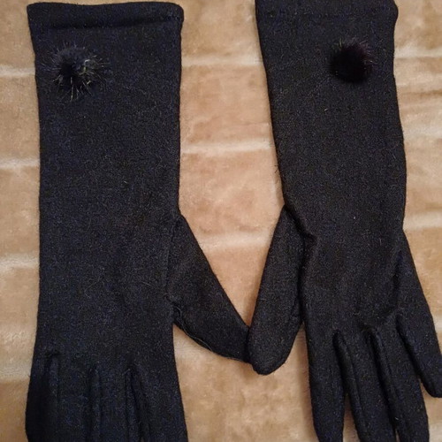 Wool gloves black like new