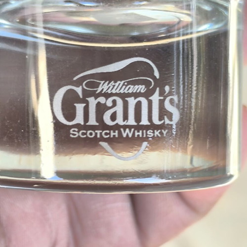 Grant's whiskey glasses set of 8, new, collectible