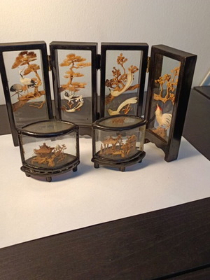 Chinese decorative items used, pack