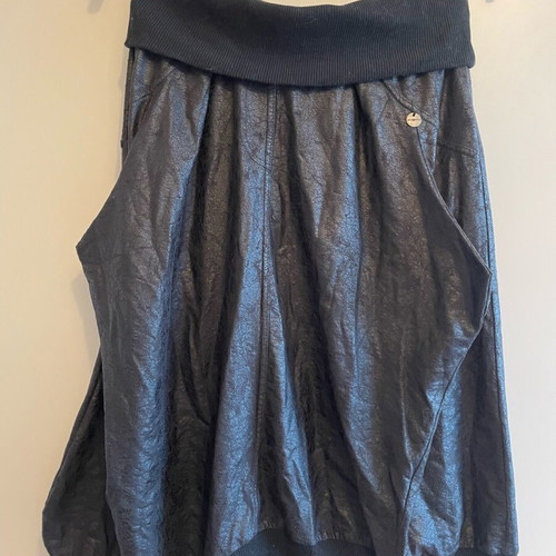 Attrattivo black crinkled asymmetric midi skirt like new, size Small