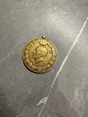 Collectible pendant used 1940-41