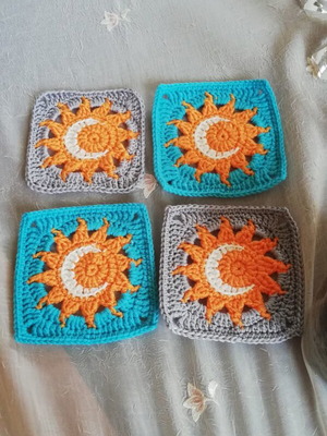 Handmade coasters sun and moon set of 4 like new