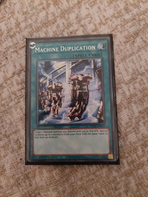 Yu-Gi-Oh Machine Duplication κάρτα καινούργια, σπάνια