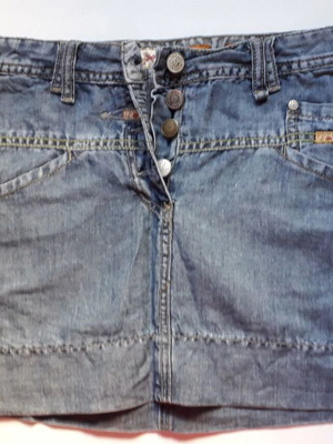 Yes! Miss denim short skirt, size M, blue