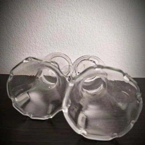 Set of 2 glass transparent flower vases like new