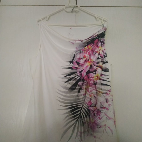 Olsen blouse size XL like new