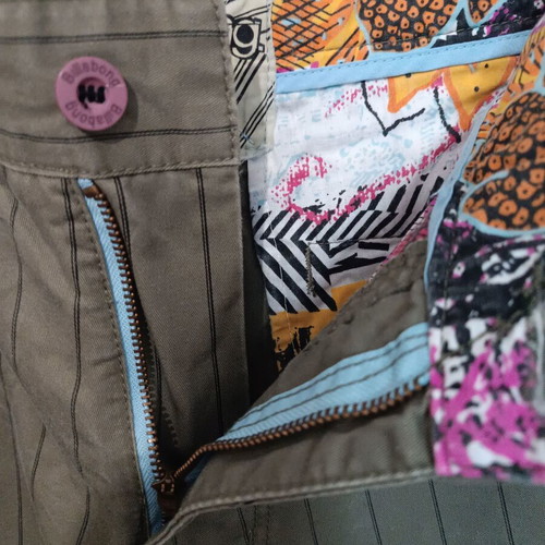 Billabong Bermuda size 34 like new