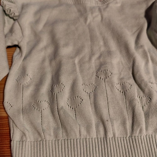Orchestra thin pullover 81 cm like new, mint color