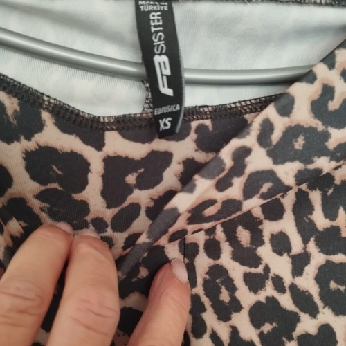 Leggings pants new, very elastic, colorful
