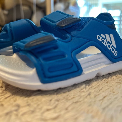 Adidas baby sandals 12 cm new