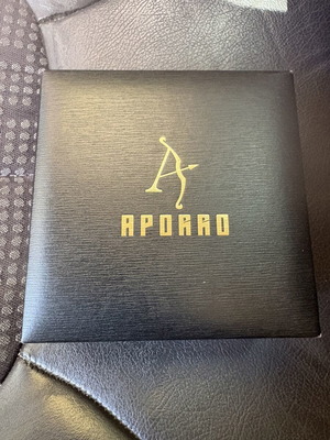 Aporro cross skeleton earring like new