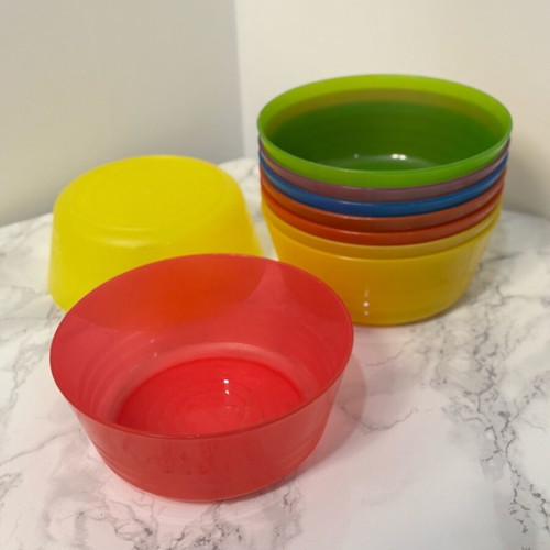 IKEA plastic bowls like new, set of 9