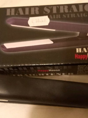 Hair straightener new in box 25 watt