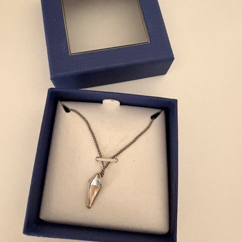 Swarovski necklace like new with box, silver color