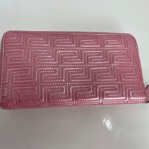 Versace leather wallet like new, pink