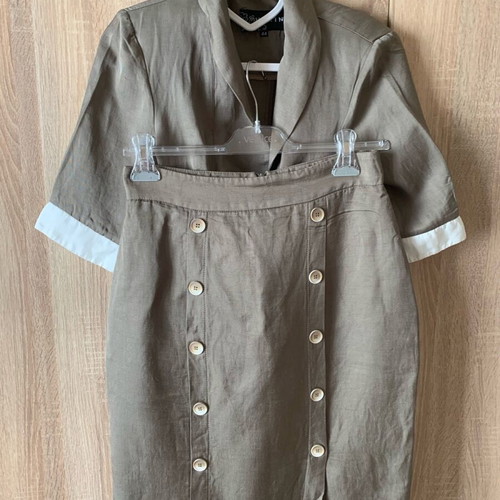 Maxin jacket and skirt set new, size 44