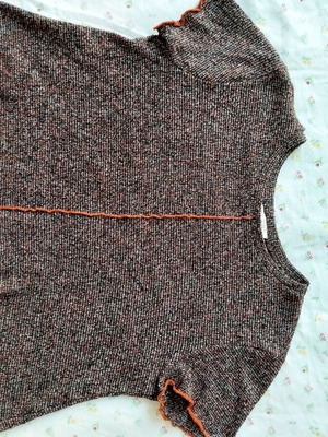 Kazaka size S like new, brown colorful