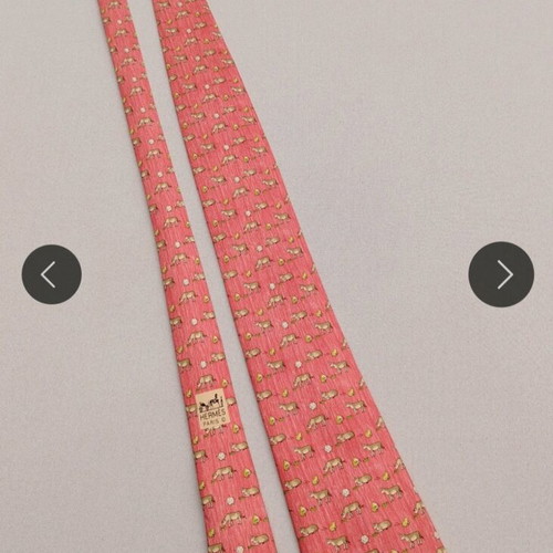 Hermes Paris 7893 MA silk tie used, pink with frog and cow pattern