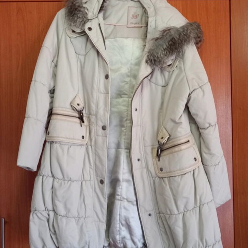 Milla thick jacket beige like new No 3