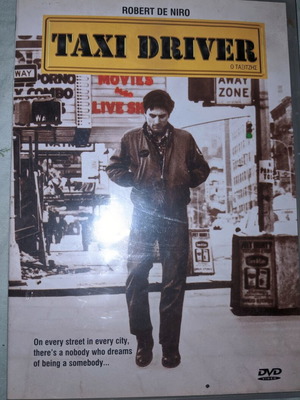 Taxi Driver DVD, directed by Martin Scorsese, starring Robert De Niro