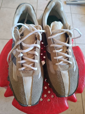 New Balance sneakers like new, worn twice, size 42