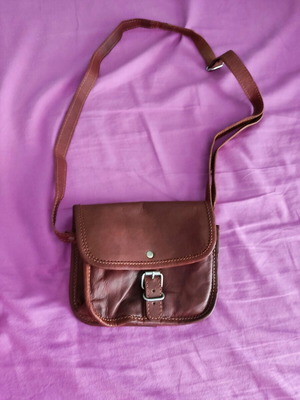 Τσάντα Satchel χιαστί από αληθινό δέρμα, ταμπά, καινούργια