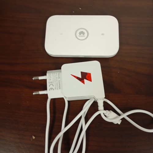 Huawei mobile WiFi 4G router