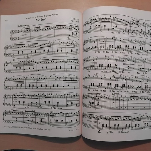 Piano Pieces for the Adult Student sheet music like new, English