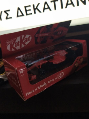 KitKat Racing Car 1:43 collectible new with box