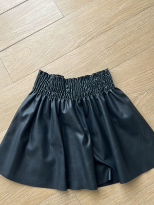 Zara leather flared skirt black like new for 6-year-old girl