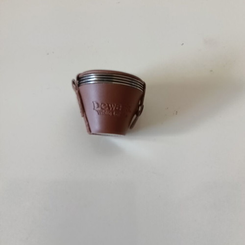 Whisky cups in DEWAR'S White Label case like new