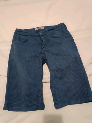 DMN Kids Bermuda Shorts like new, size 12 years, blue, 100% cotton