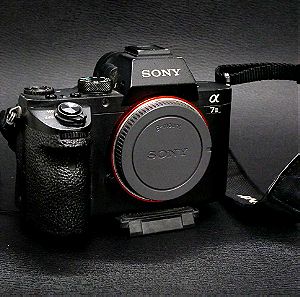 Sony Mirrorless a7/α7 Mark II Full Frame