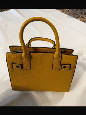 Handbag used yellow 24x19 cm