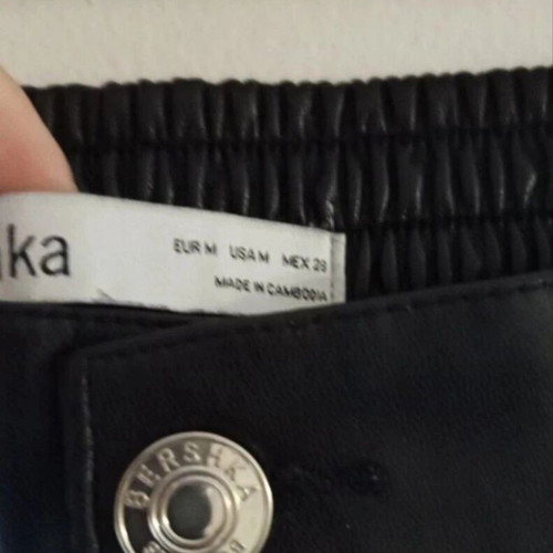 Bershka Synthetic Leather Jogger Cargo Pants New, Black, Size M